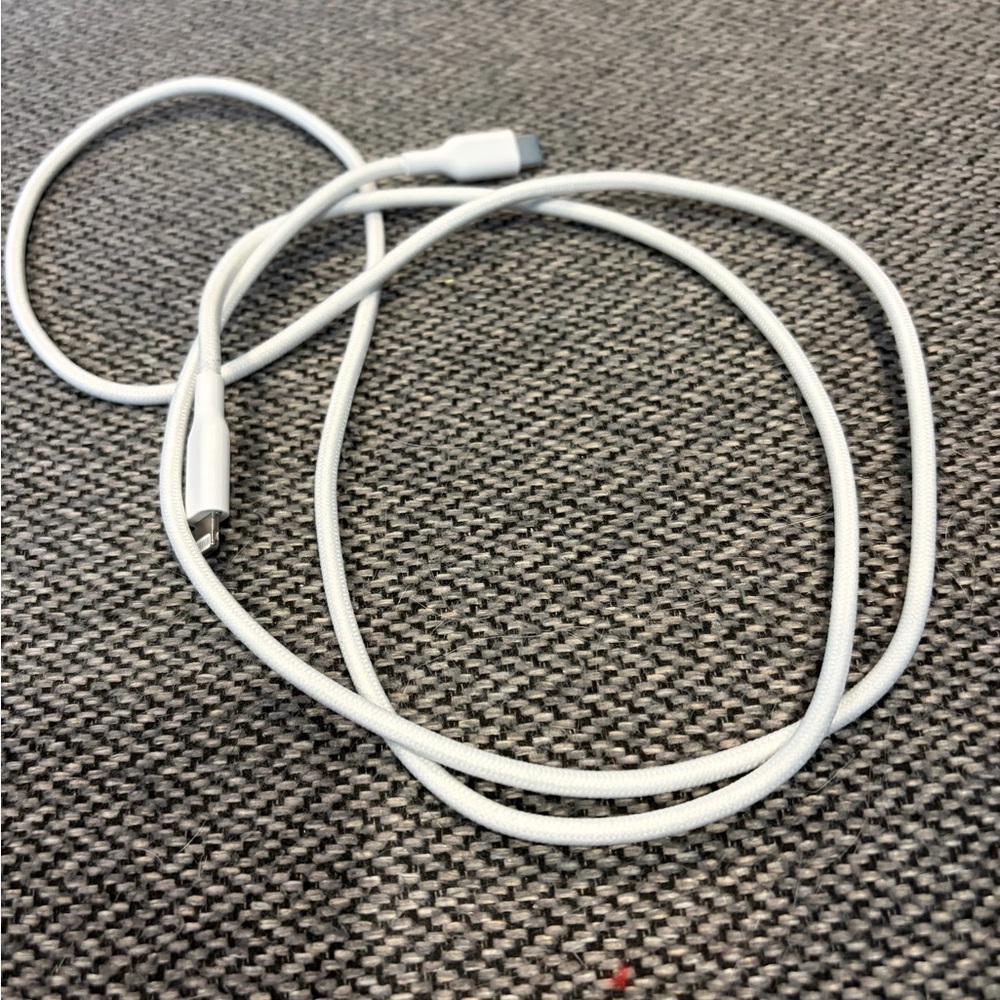 Apple USB-C To Lightning Cable